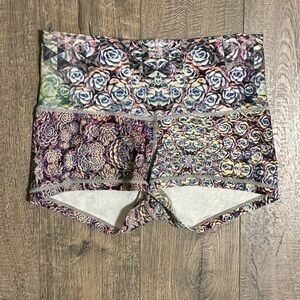 NIYAMA SOL VINTAGE HOT SHORT (SUCCULENT SHORT) EUC - Size: M